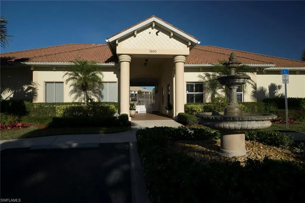 Naples, Florida 34104, United States, 2 Bedrooms Bedrooms, ,2 BathroomsBathrooms,Residential,Active,127835