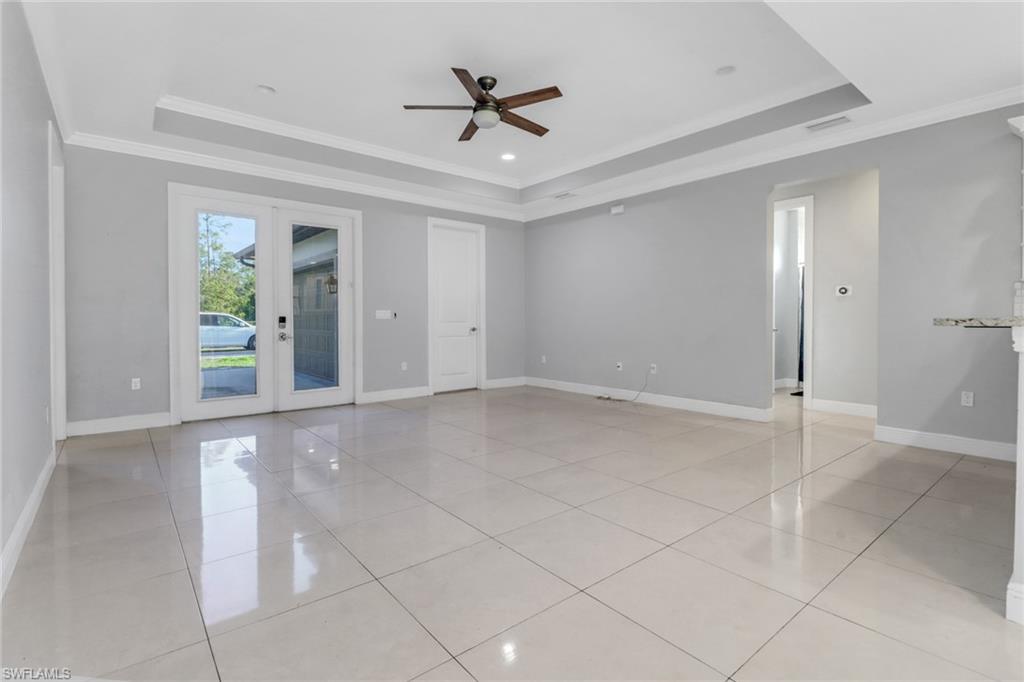 GOLDEN GATE ESTATES - Residential