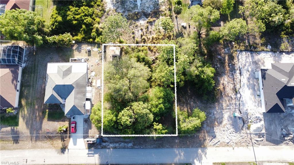 TWIN LAKE ESTATES - Land