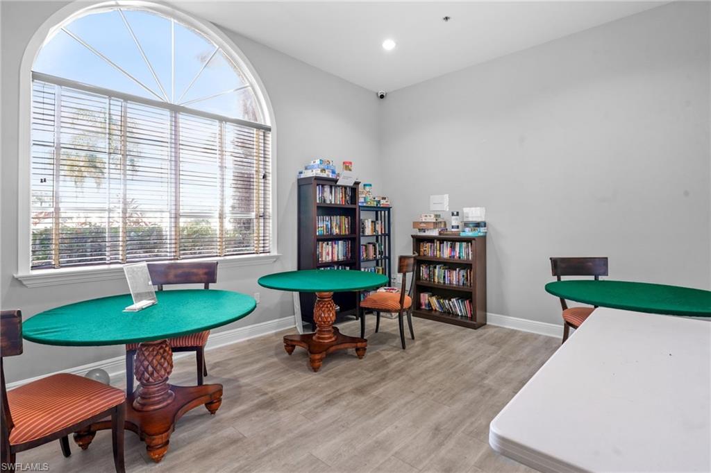 SAN MIRAGE - Residential