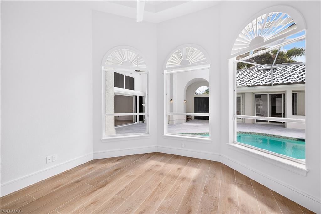 EDGEWATER - Residential