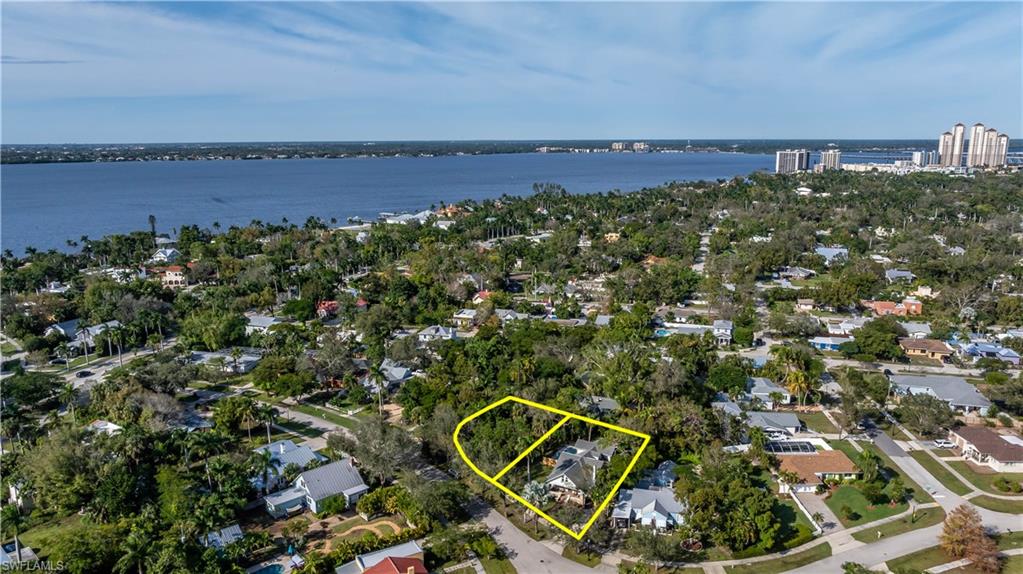 FORT MYERS - Land