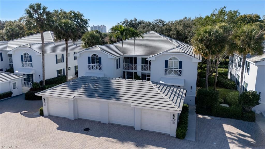 BARRINGTON CLUB - Residential