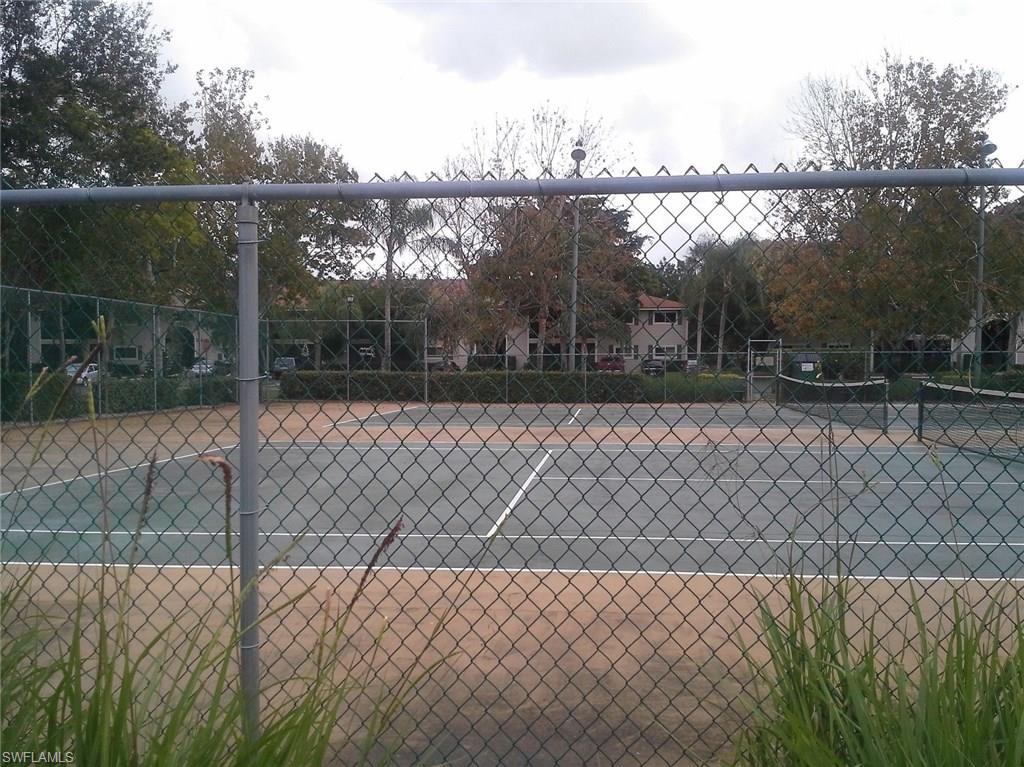 SUMMERLIN WOODS - Residential