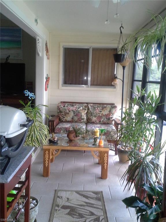 SUMMERLIN WOODS - Residential