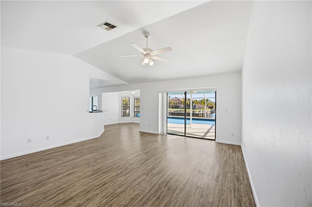 CAPE CORAL - Residential