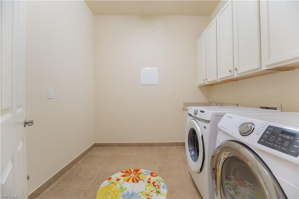 RIVERSTONE - Residential