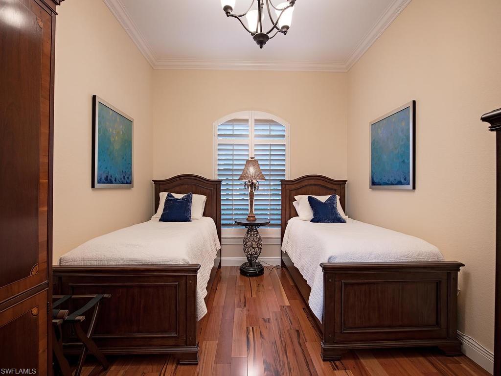 MONTEROSSO - Residential