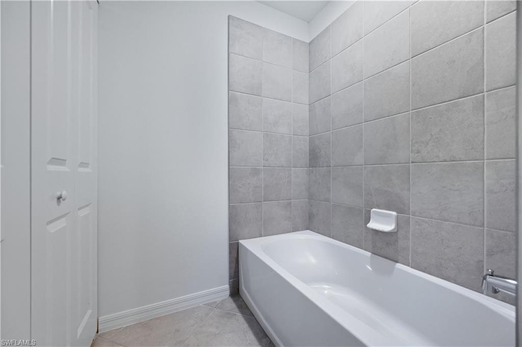 THE NATIONAL GOLF & COUNTRY CLUB AT AVE MARIA - Residential