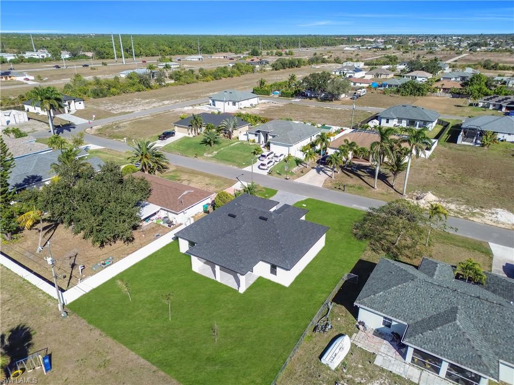 CAPE CORAL - Residential