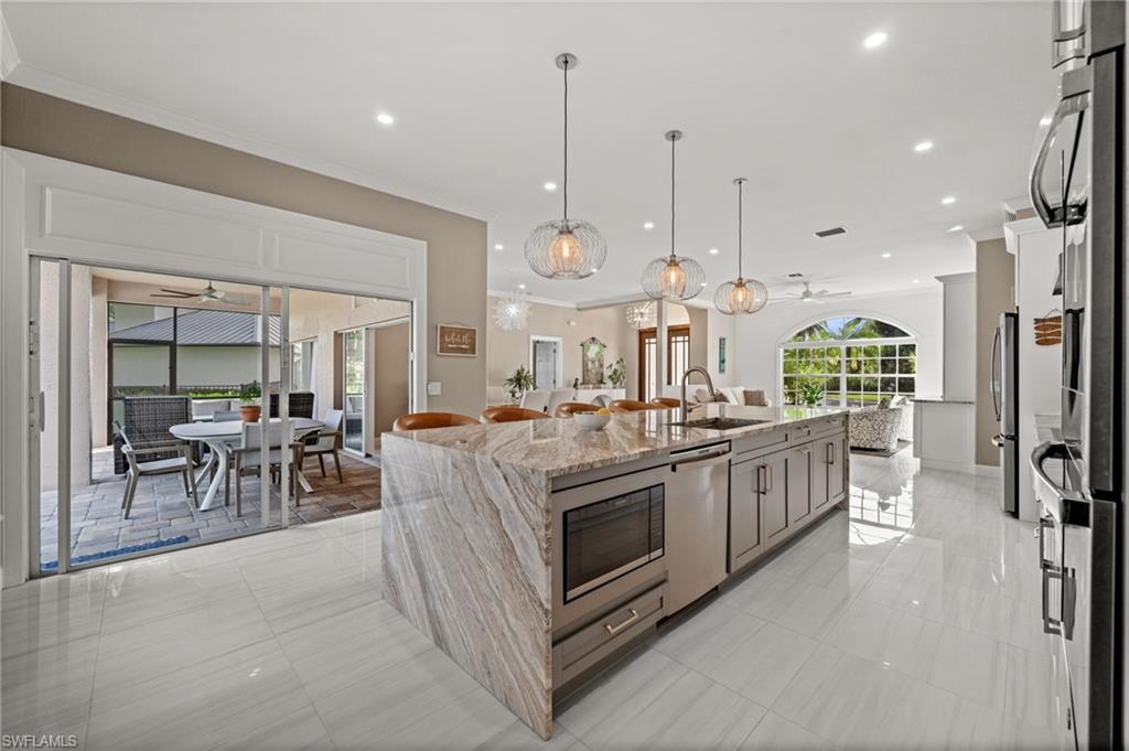 IMPERIAL GOLF ESTATES - Residential