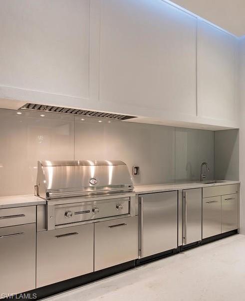 PELICAN BAY WOODS - Residential