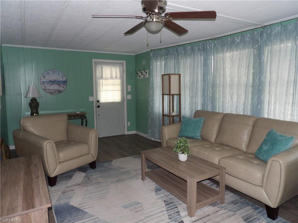 FOREST PARK MOBILE HOME - Residential