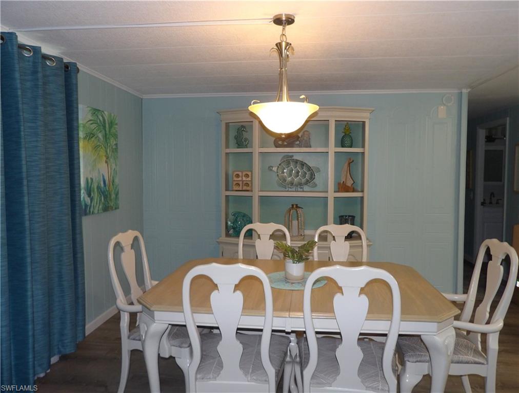 FOREST PARK MOBILE HOME - Residential