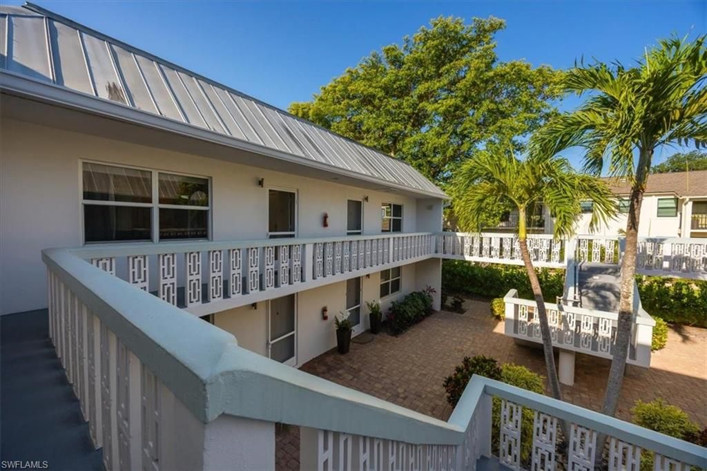 Photo of 780 10th AVE S #24, NAPLES, FL 34102 (MLS # 226002273)