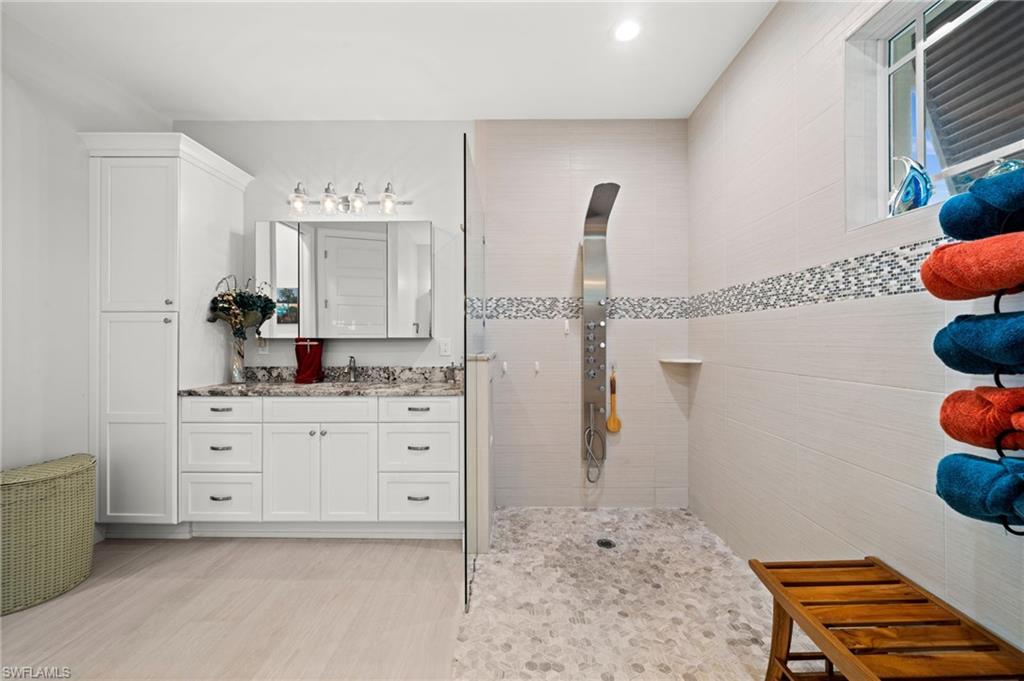 PINE ISLAND SHORES UNIT 10 - Residential