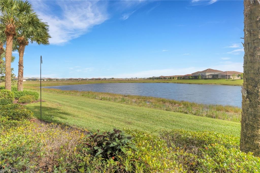 ASHTON OAKS - Residential