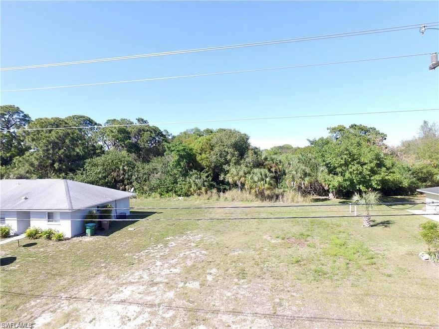 Do not miss your opportunity to own this Beautiful Lot--- A very quiet neighborhood of Cape Coral with Northern rear exposure.