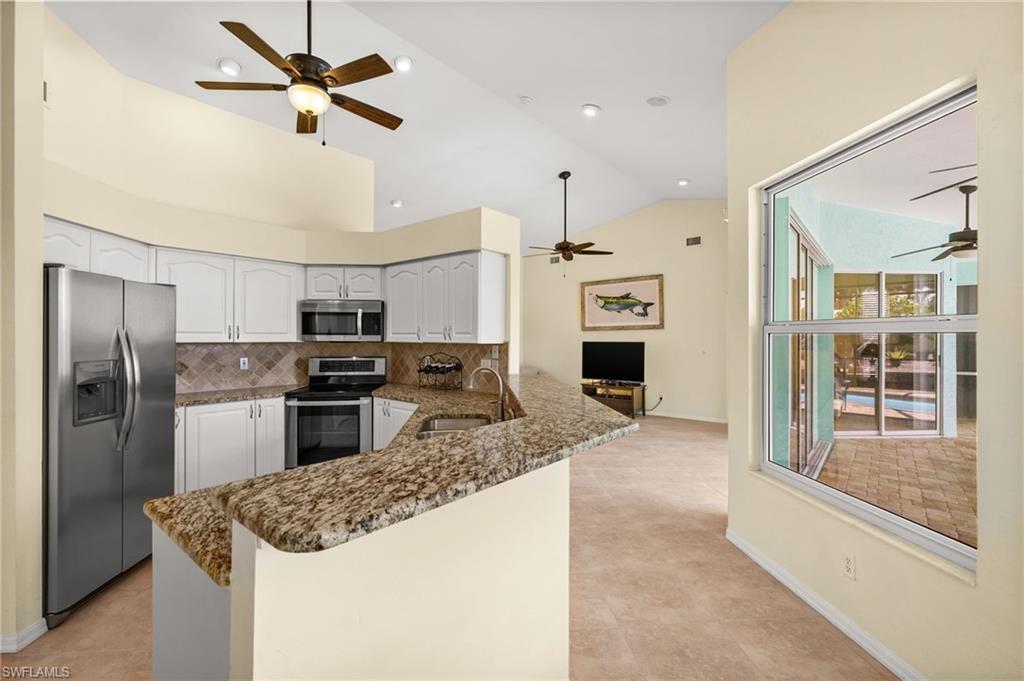 MANATEE BAY UNRECORDED SUBDIVISION - Residential