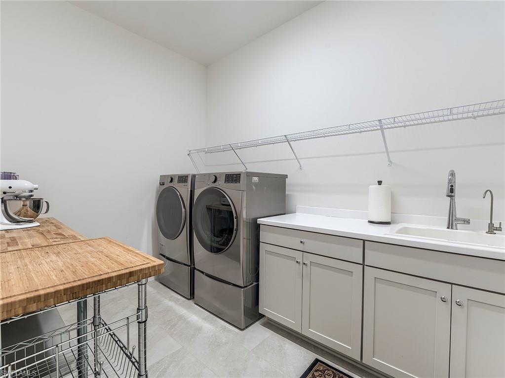 EDGEWATER TRACE - Residential