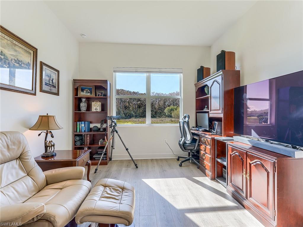 EDGEWATER TRACE - Residential