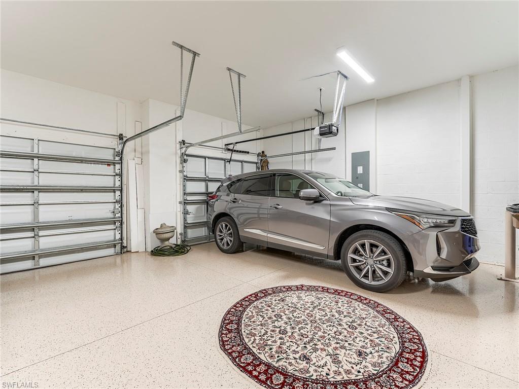 EDGEWATER TRACE - Residential