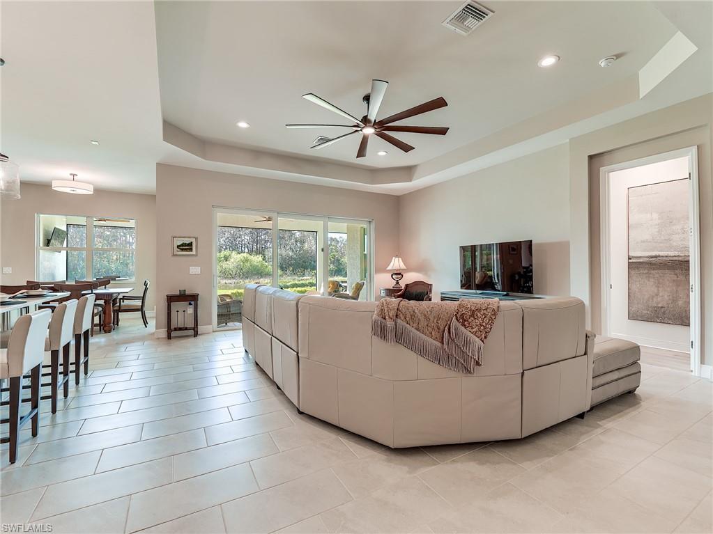 EDGEWATER TRACE - Residential