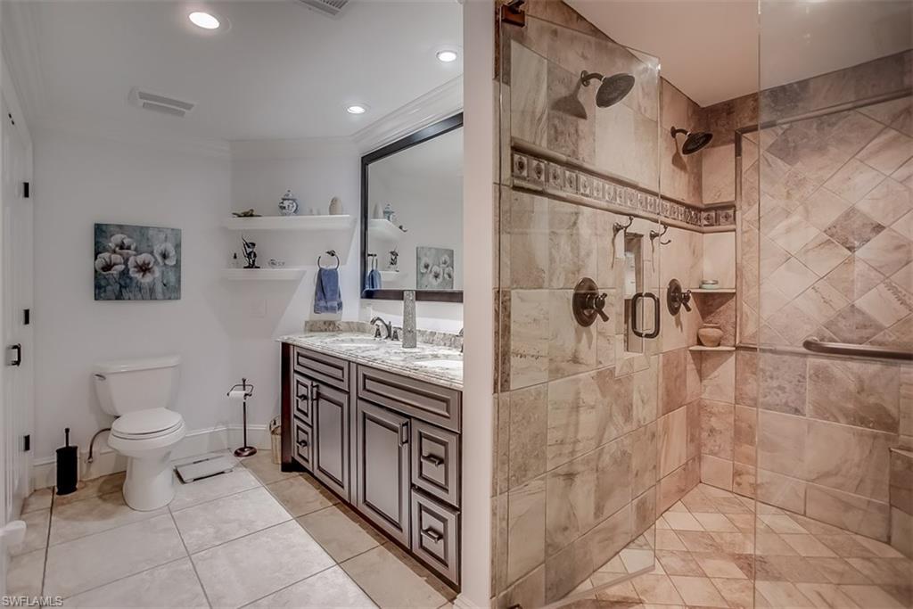 OAKES ESTATES - Residential