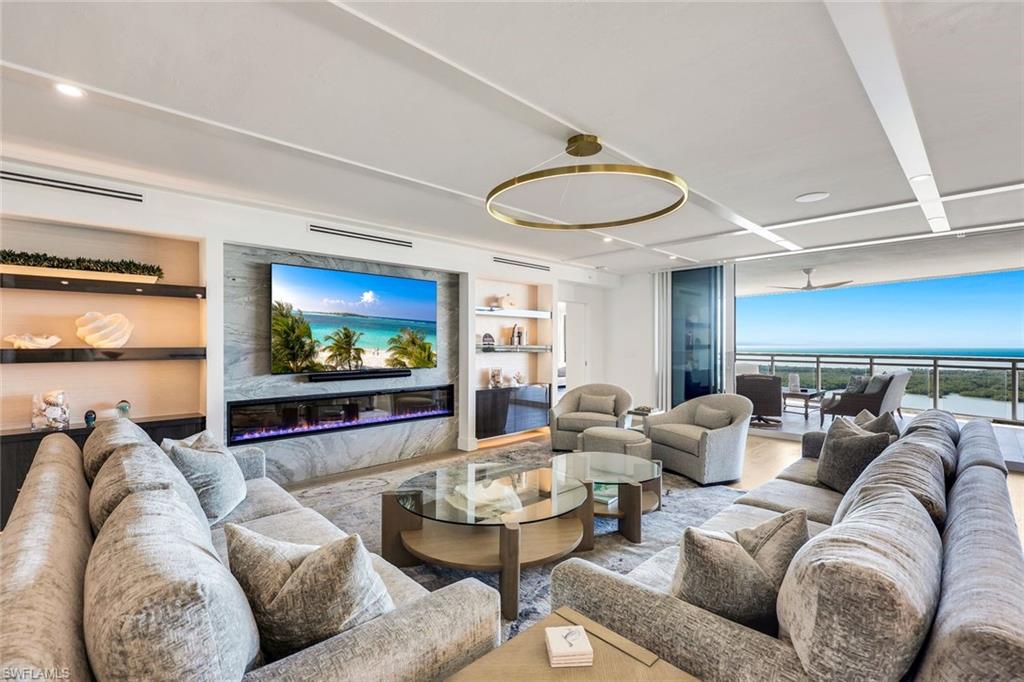 KALEA BAY TOWER 300 - Residential