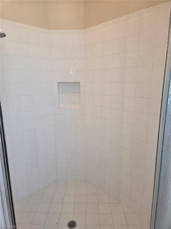 SUMMIT PLACE - Residential Lease