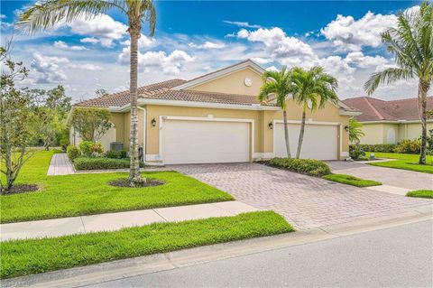 3872 Dunnster CT FORT MYERS FL 33916