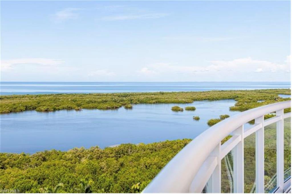 KALEA BAY TOWER 300 - Residential