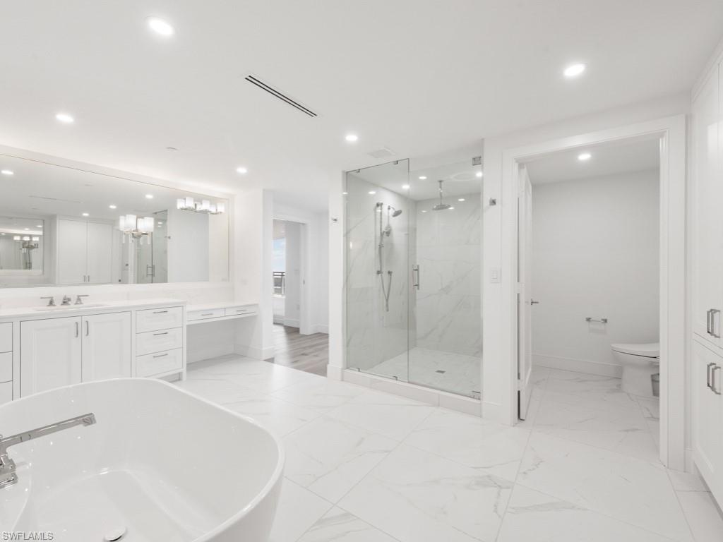 KALEA BAY TOWER 300 - Residential