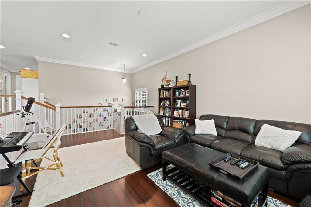 RIVERSTONE - Residential