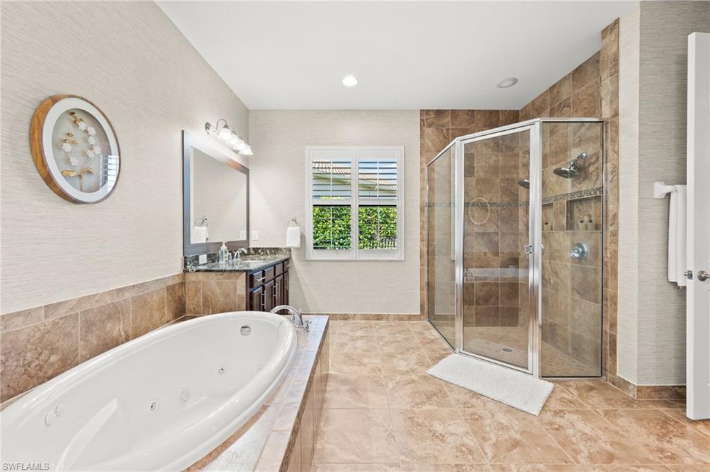 RIVERSTONE - Residential