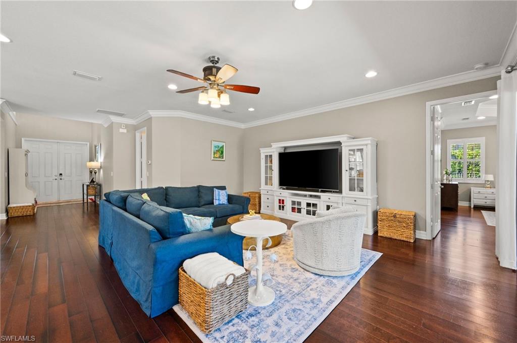 RIVERSTONE - Residential