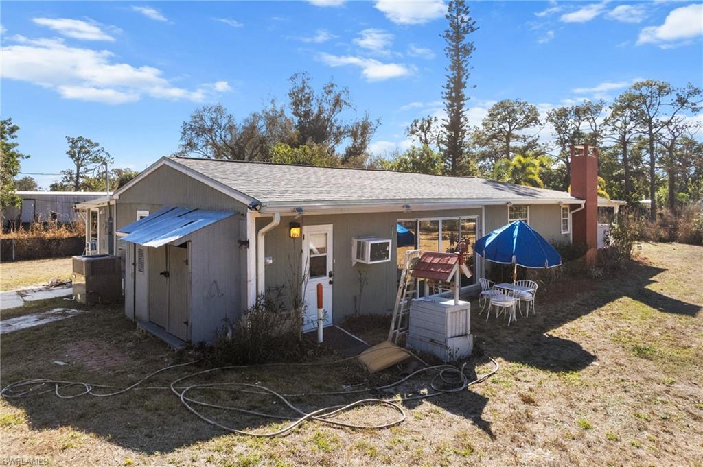 SUNCOAST ESTATE - Residential