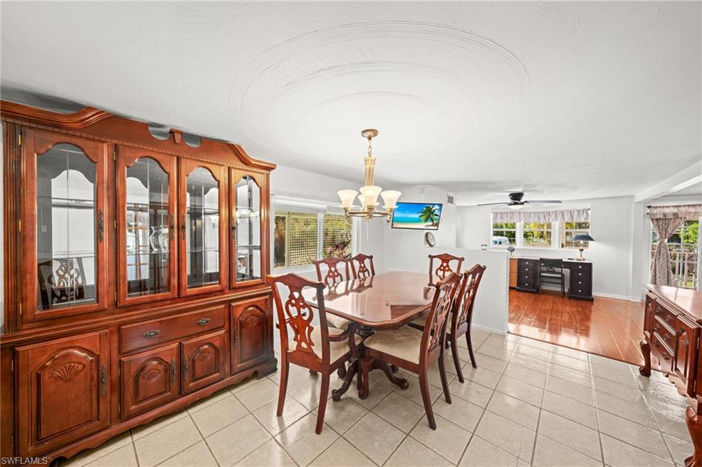 SUNCOAST ESTATE - Residential