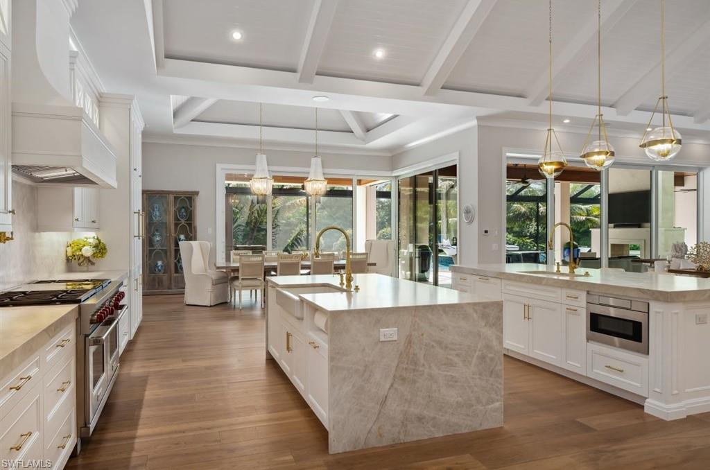 PINE RIDGE - Residential