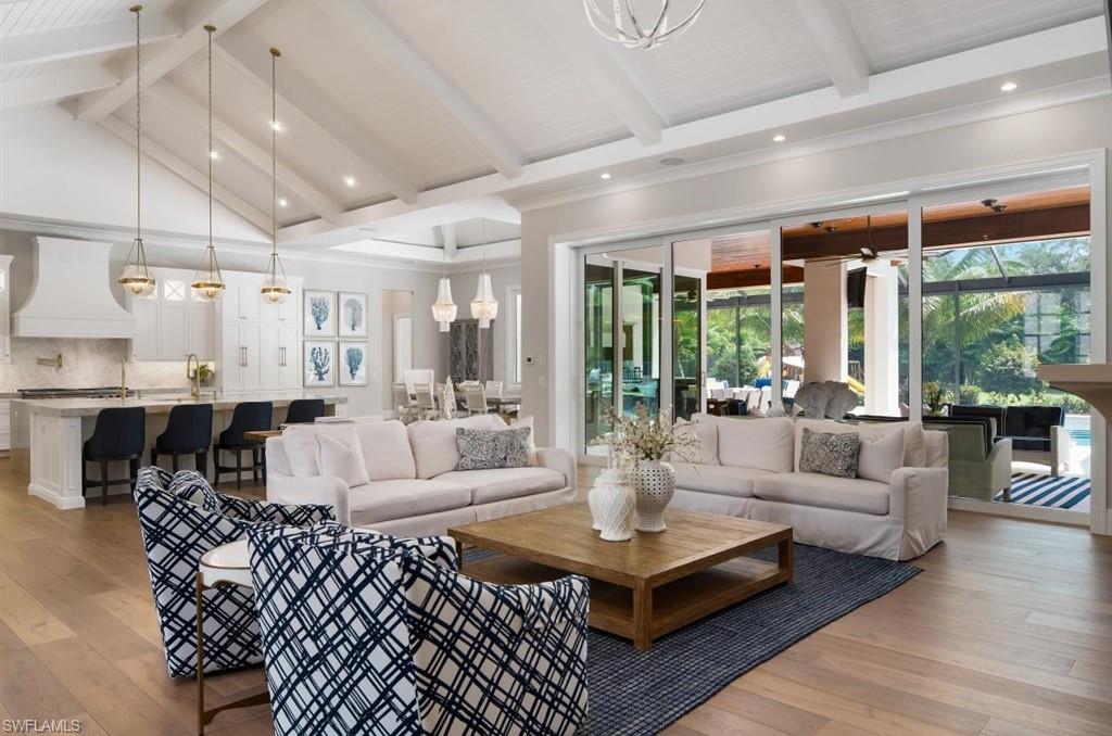 PINE RIDGE - Residential