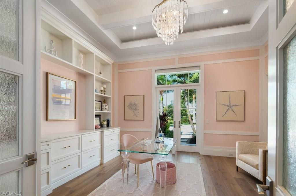 PINE RIDGE - Residential