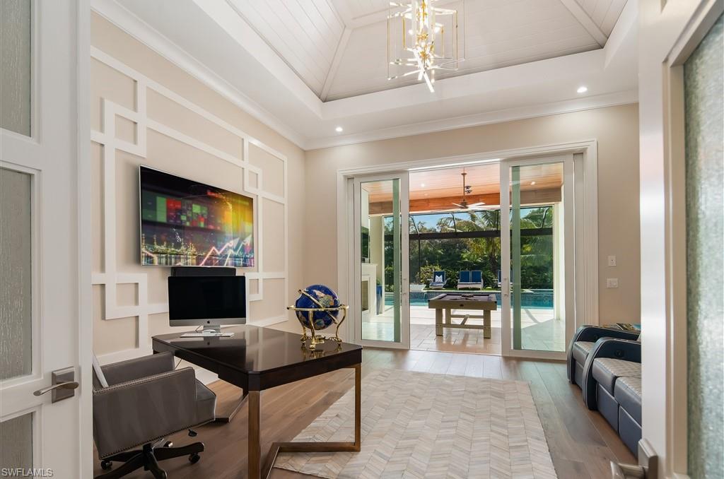 PINE RIDGE - Residential