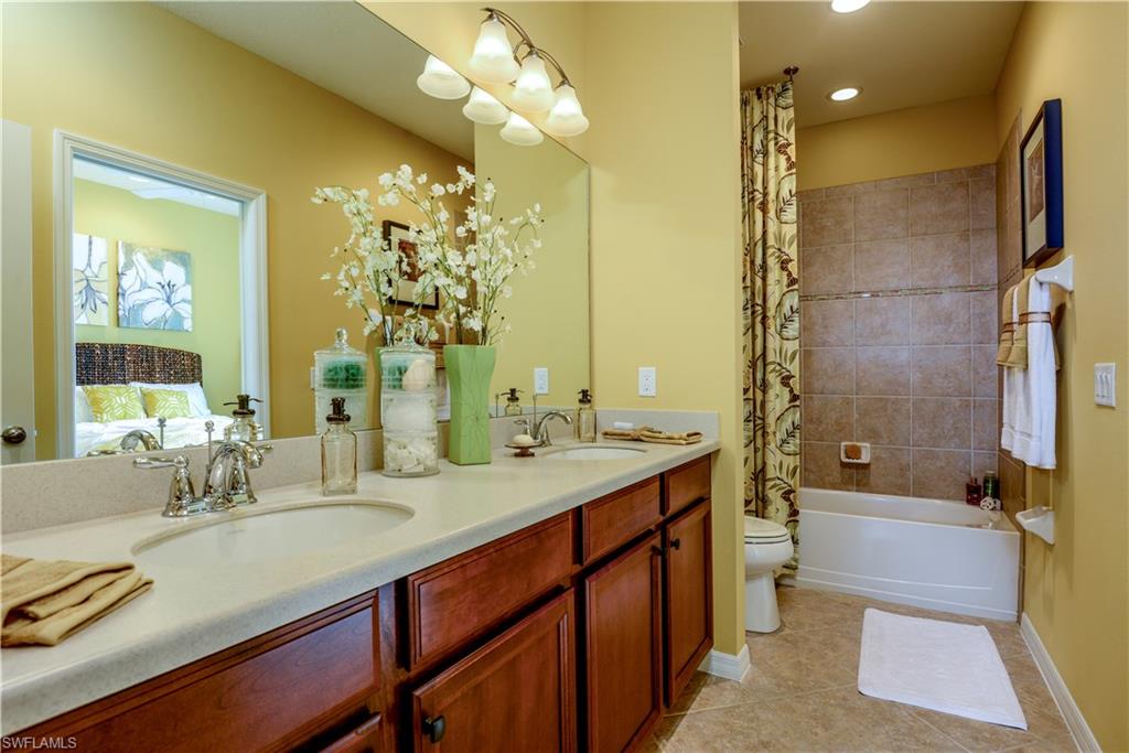 SANDOVAL - Residential