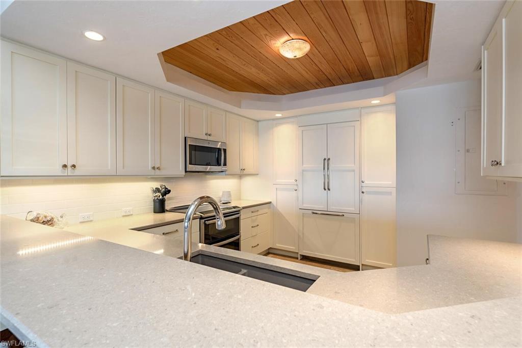 LA SCALA AT VANDERBILT BEACH - Residential