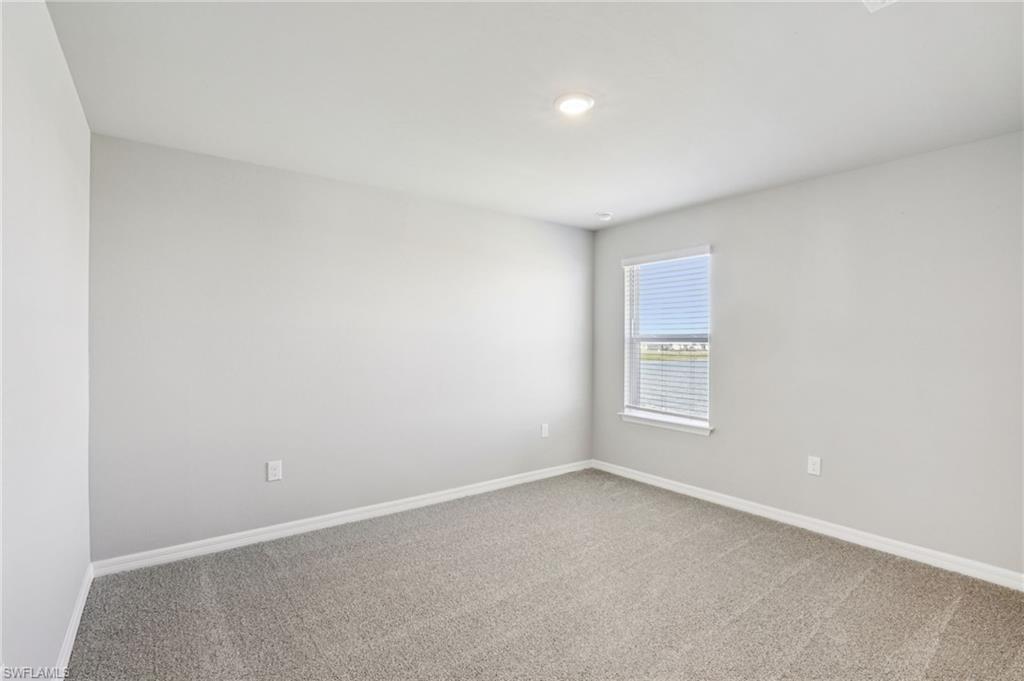 CRESCENT LAKES - Residential