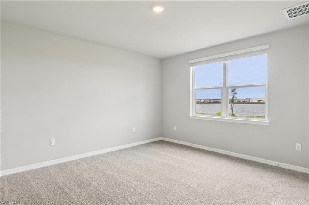 CRESCENT LAKES - Residential