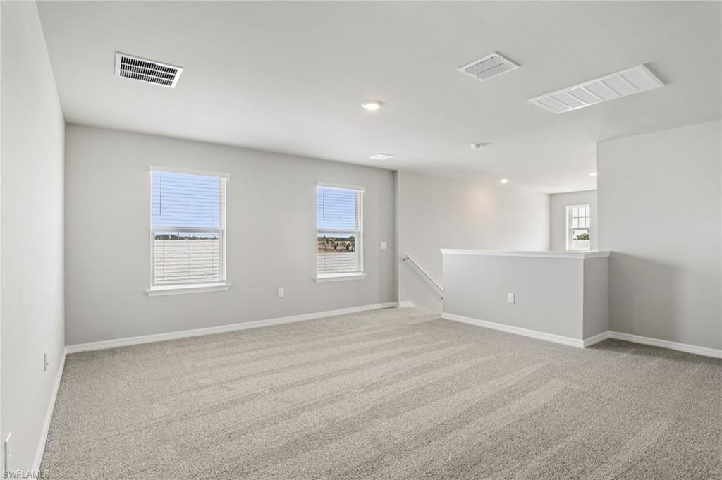 CRESCENT LAKES - Residential