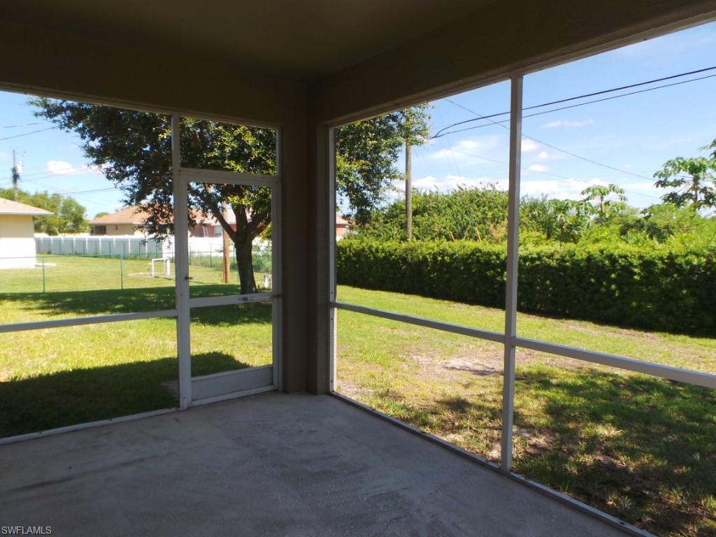 CAPE CORAL - Residential