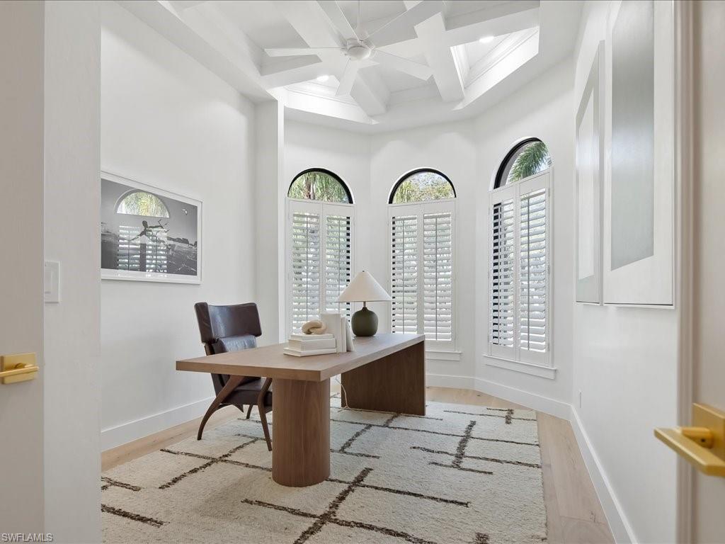 WILSHIRE LAKES - Residential