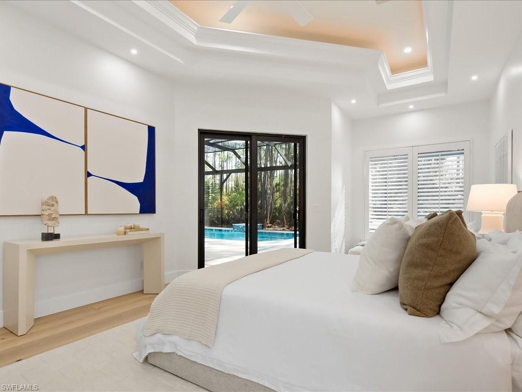 WILSHIRE LAKES - Residential